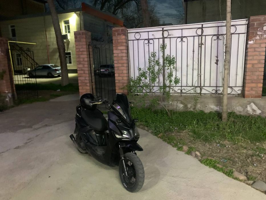 Скутер Samurai..