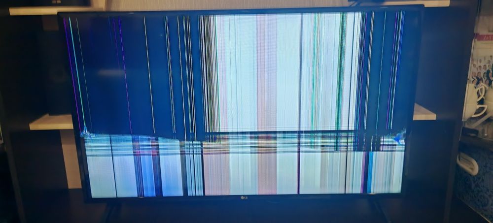 Телевизор lg с дефектом