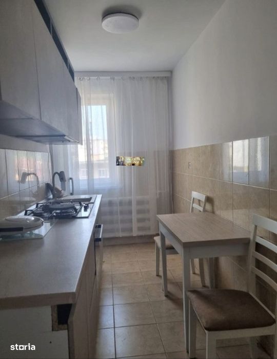 Apartament 2 camere semidecomandat Zona Gară, vis‑à‑vis de Parcul Mare