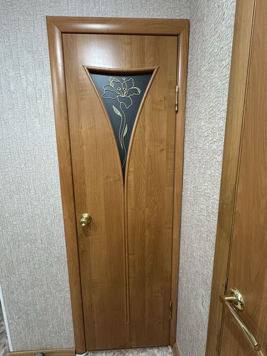 Продам межкомнатные двери