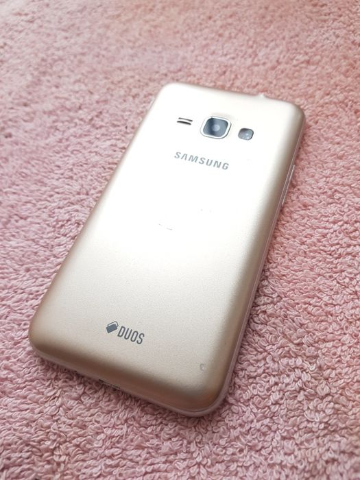 Samsung  смартфон