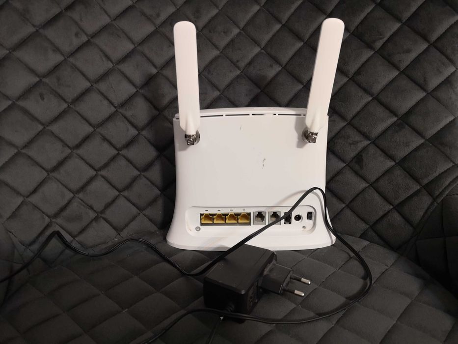 Router Wireless  ZTE MF283V Single-band 2.4 GHz 4G White cu antene