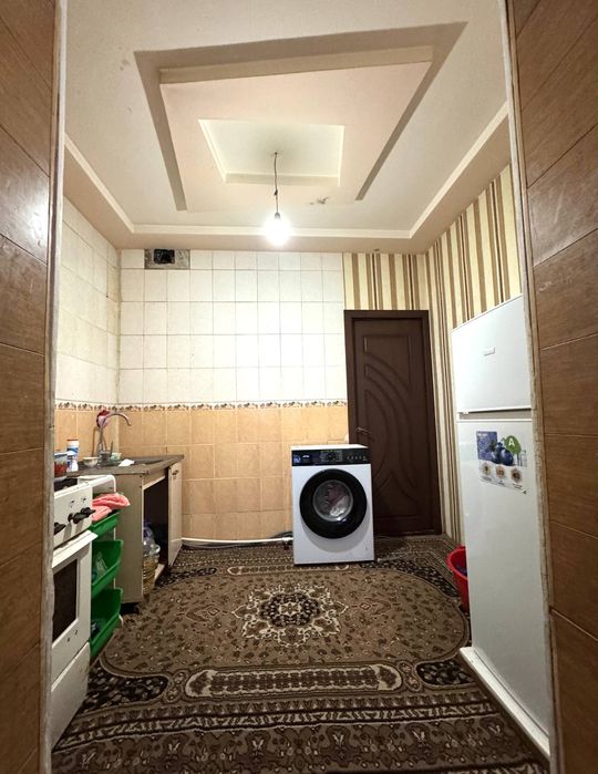 Прадаëтся 3х 9микрарайоне вдоль дороги