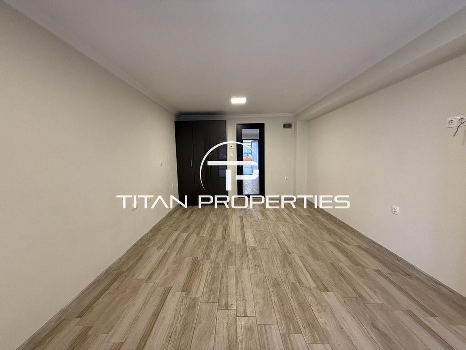 Дава се под наем Офис в Пловдив, Кършияка - 25 кв.м за 350 € - Снимка #1