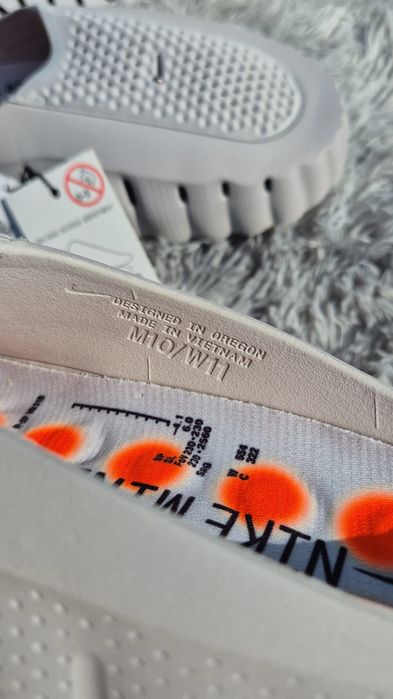 Slapi Nike Mind 001 Silver Gray 44