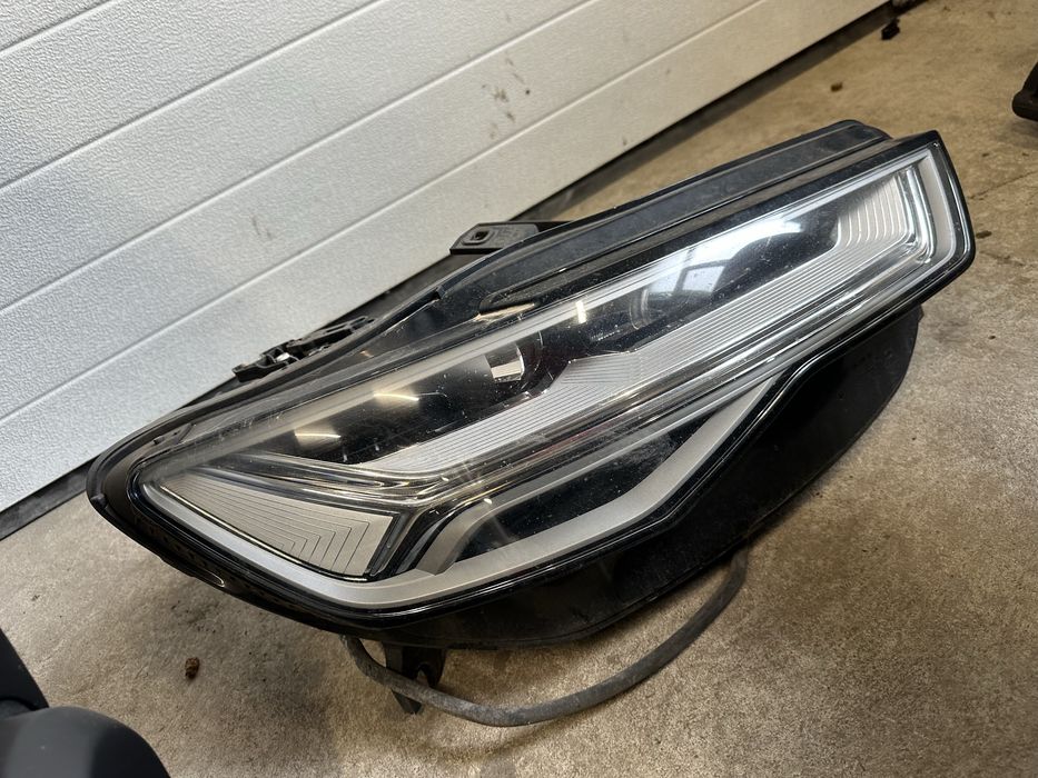 Десен фар Audi A6 c7 facelift c7.5 full led ауди а6 ц7.5