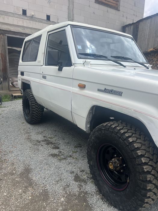 Vând Toyota Land Cruiser J73 !!