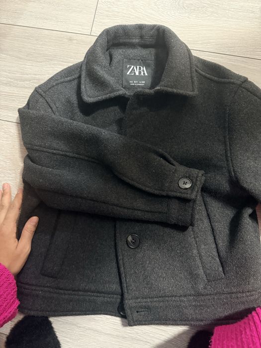 Пальто на мальчика Zara