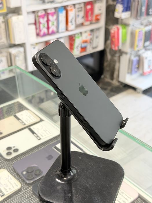 Apple iPhone 16 128Gb Black