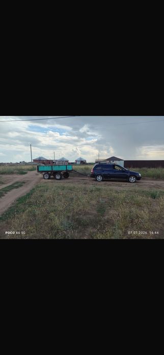 Продаю прицеп трехтоник