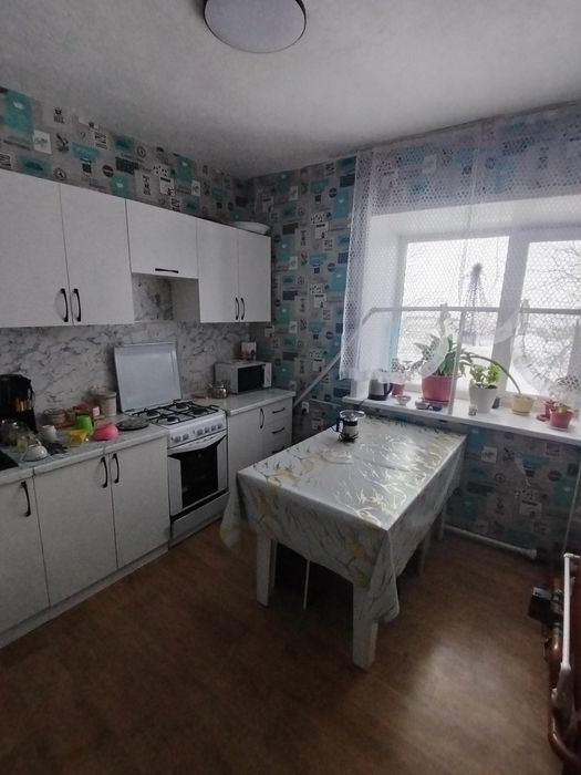 Продам 2 квартиры обьединенных в 1 в сарыколе район элеватор