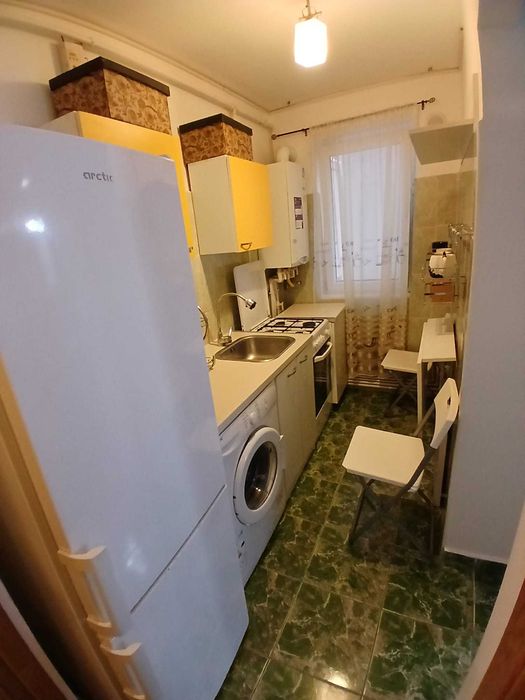Vând apartament cu 2 camere in Vulcan/Hunedoara