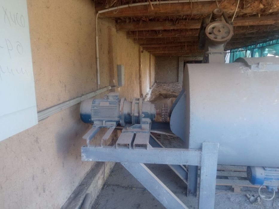 Suxoy sement meshalka 1 tonnali 12 soat ishlagan holati juda yaxshi