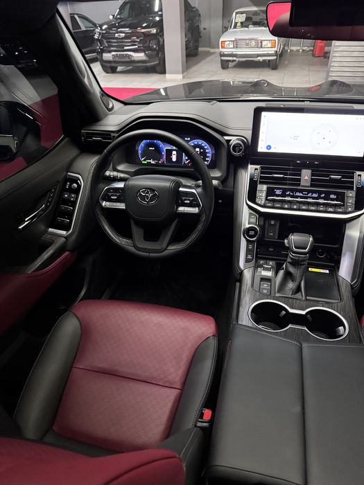 Продается Toyota LC300 3.5 Turbo Hybrid