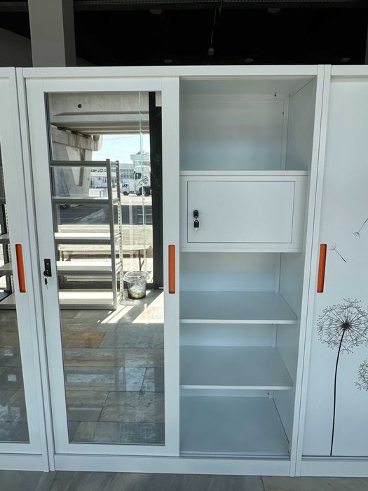 Kaidiya po‘lat shkaf / Шкаф из стали с замком