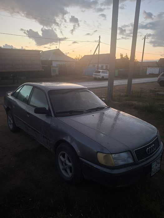 Продам ауди 100 с4 2.0