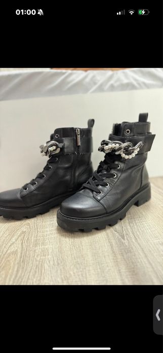 Chete Karl lagerfeld