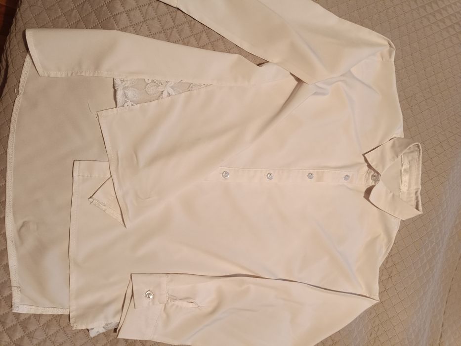 Белые блузки для школы