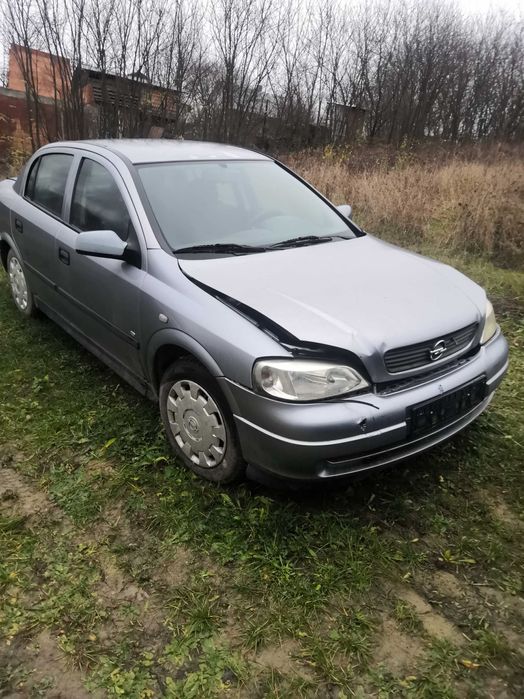 Vând Opel Astra G pentru piese, an 2008, unic proprietar
