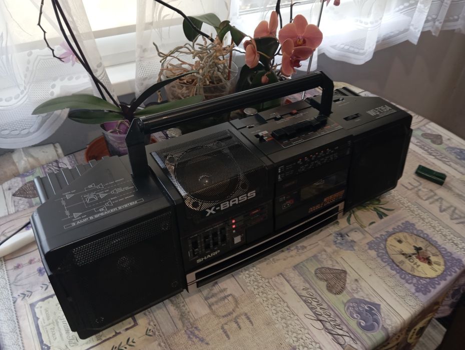 Радиокасетофон Sharp WQ-T354
