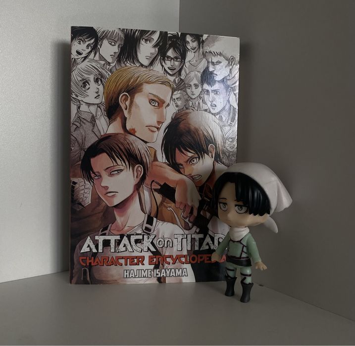 Attack on titan + before
