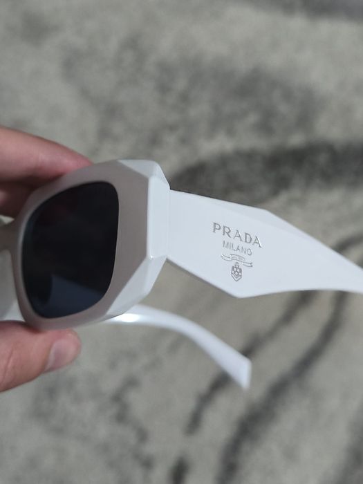 Poseta Coach + Ochelari Prada de soare