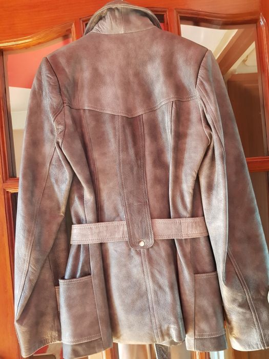 Geaca piele naturală s-m,cambrata pe talie