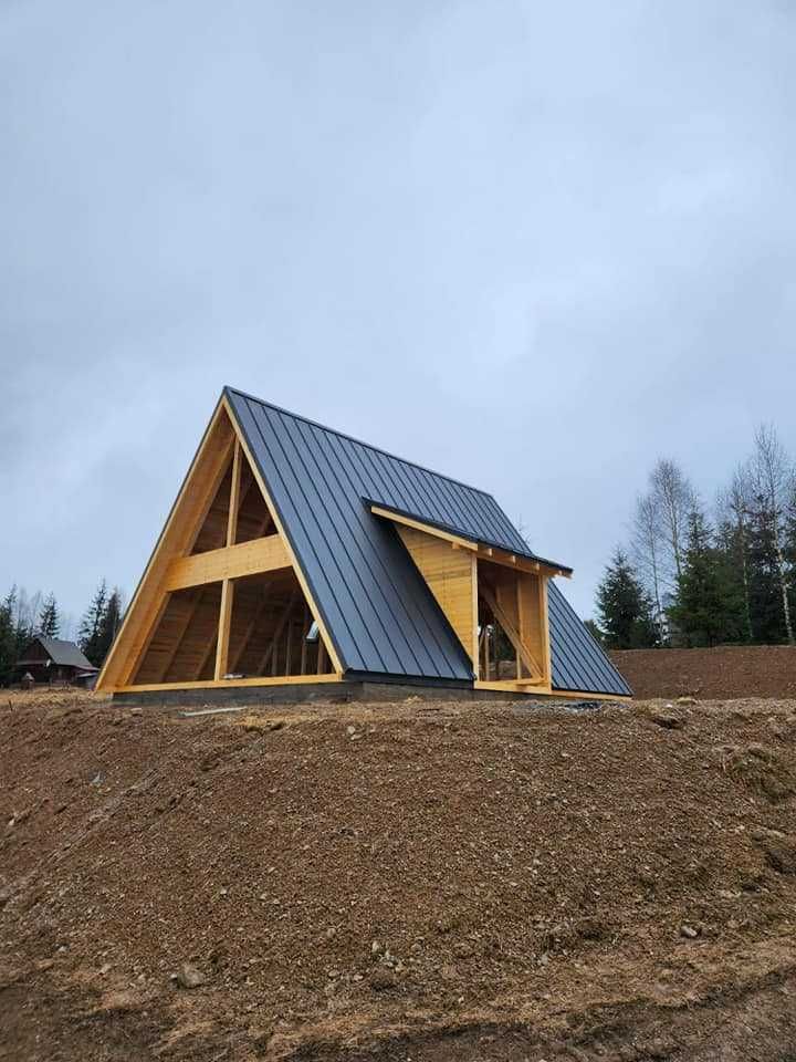 Casa Si Cabana Din Structura De Lemn In Forma Literei A De Vanzare ...