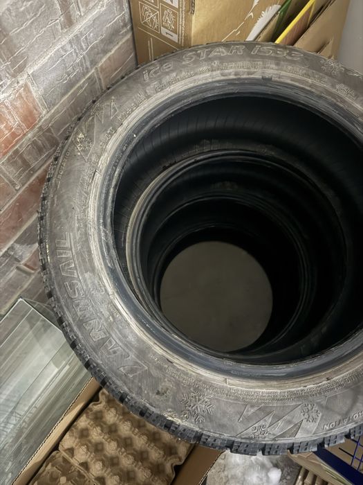 Продам шины 215/55/17