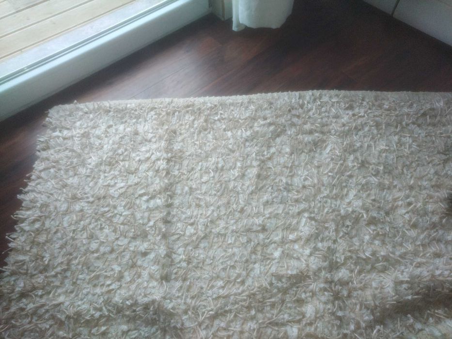 Килими и вълнени черги