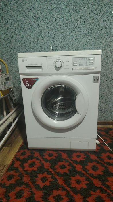 LG..5.kg. kir mashina srochni sotiladi