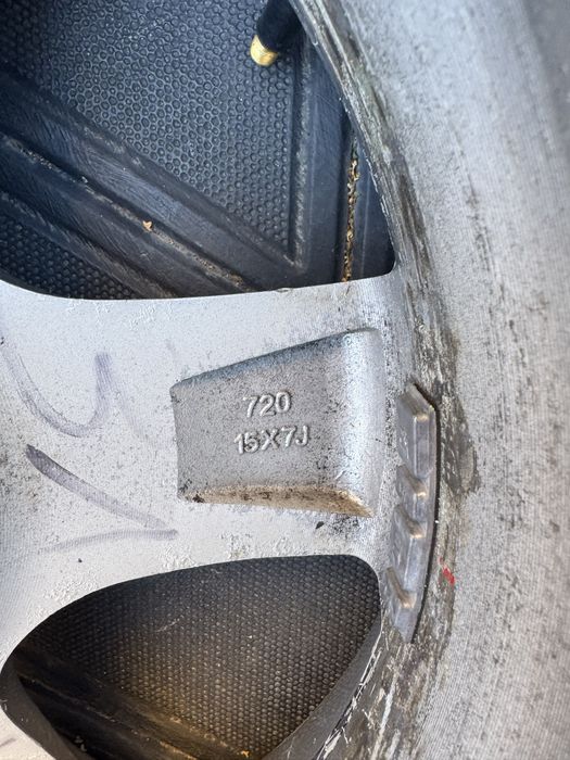 Диски r15 один варенный
