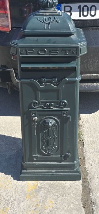 Cutie poștală vintage pe stâlp – aluminiu, model elegant (tip englezes