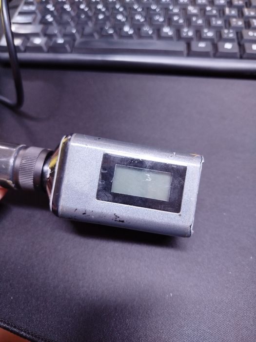 Беспроводной микрофон Sennheiser