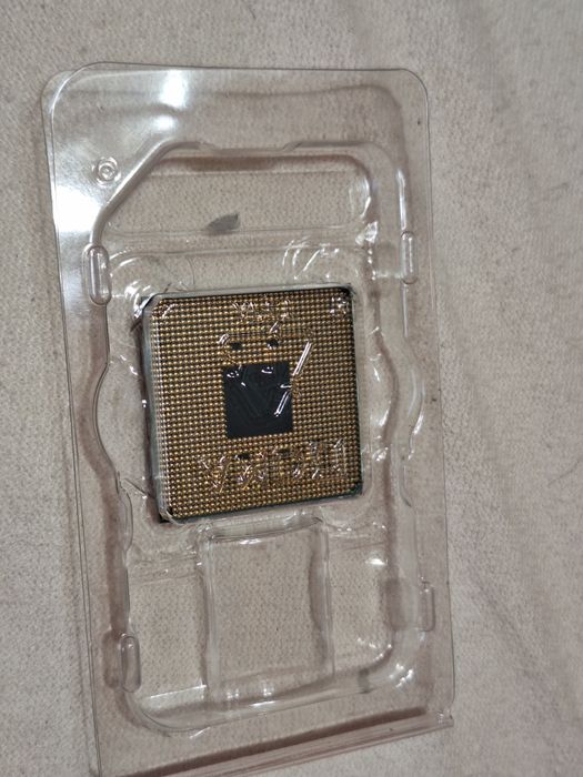 AMD Ryzen 5 2600