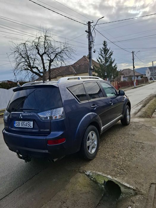 Mitsubishi Outlender 4*4