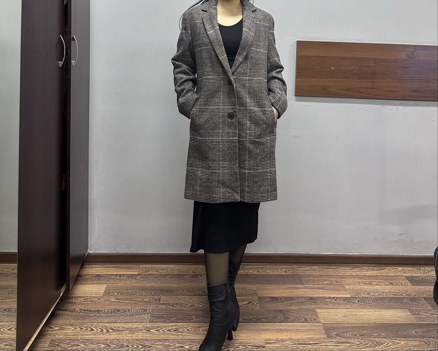 Продам стильное демисезонное  пальто