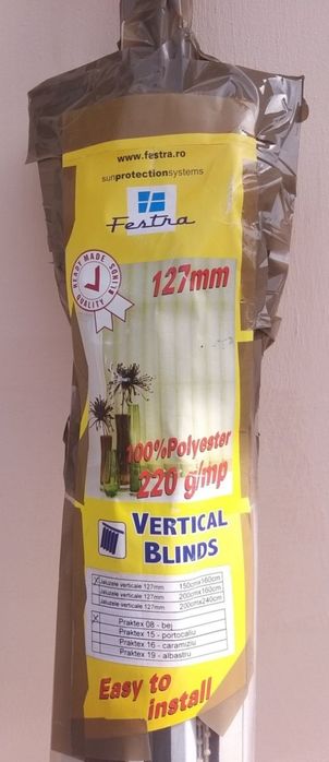 Jaluzea verticala completa