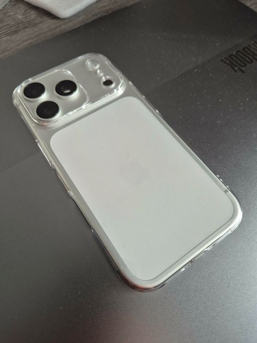 Кейс / калъф за iPhone 17 Pro