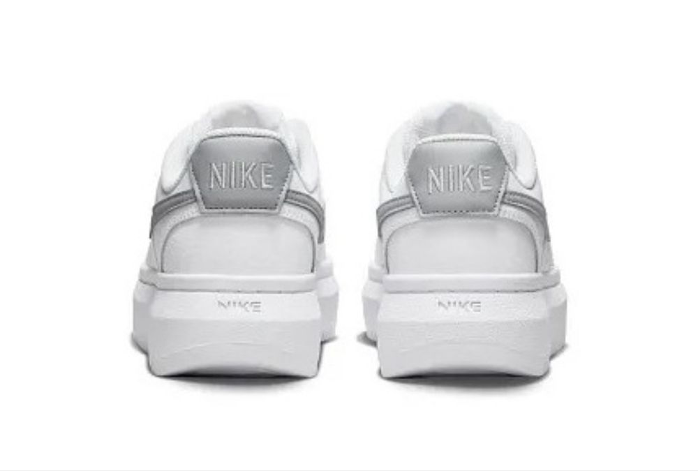 Кроссовки Nike 25000