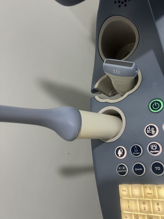 Продаю УЗ аппарат VOLUSON E8 Expert ВТ13