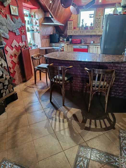 Столове Тонет,реставрирани