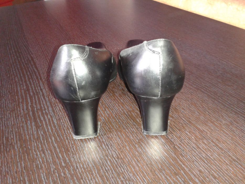 pantofi 2+1 gratuit,piele 100% nr.39