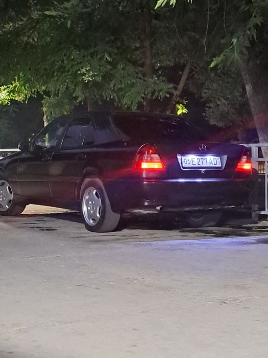 Продам Машину Mercedes w202  Год 1993