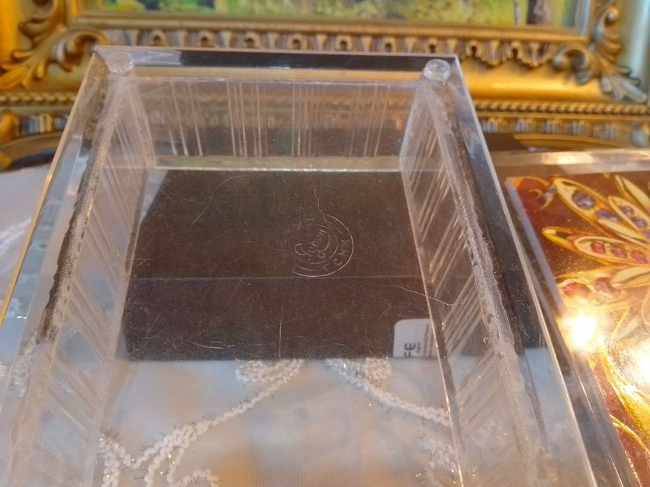 Старинные шкатулки из серебра и оргстекло