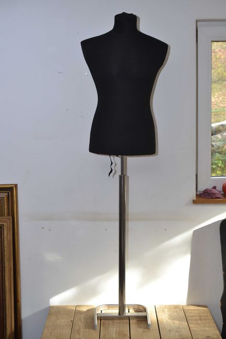 MANECHIN Manechin Croitorie Barbat Negru Catifea Picior Cromat 160 cm