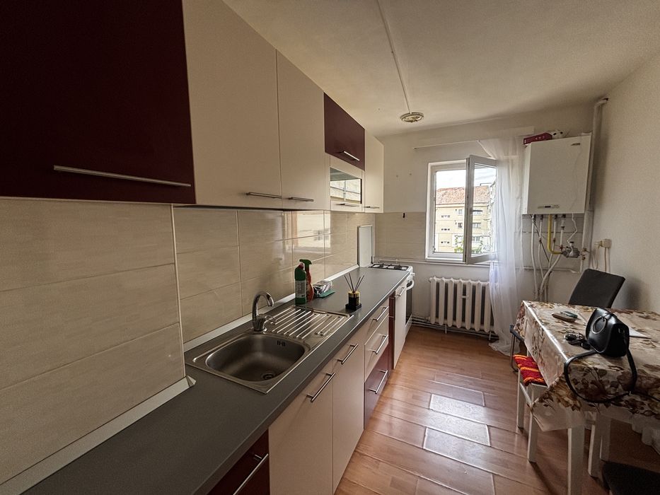 Se cauta colega de apartament