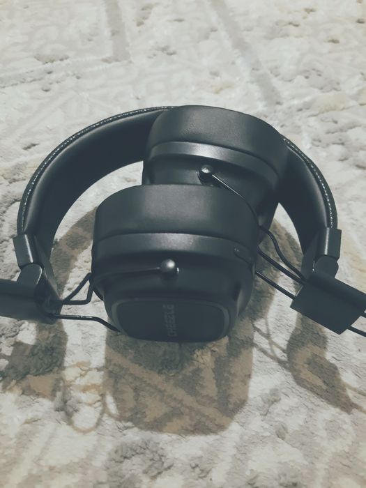 Беспроводные наушники CHEEZLE