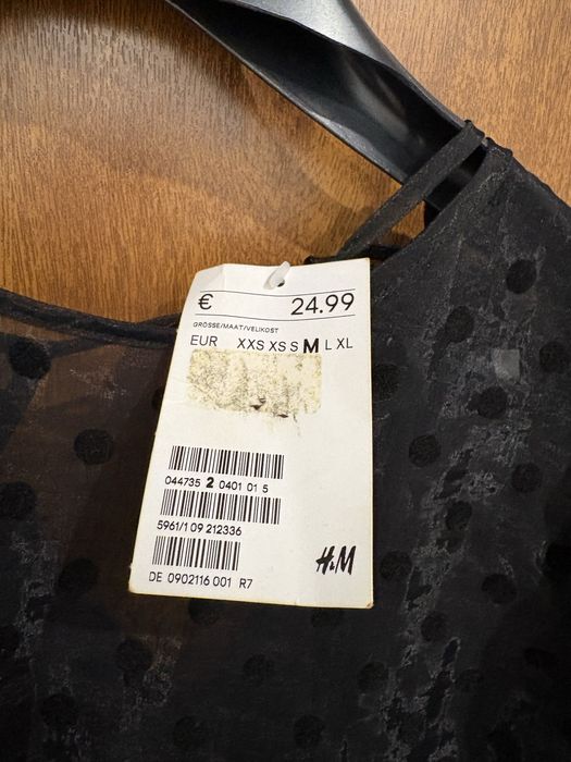Нова рокля H&M с етикет