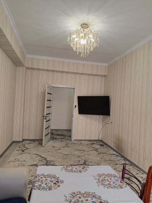 Продам свою квартиру срочно 3-х комнатную. Ремонт от застройщика.